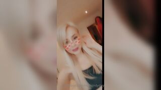 OnlyFans Sindy Squirts 18 yo Pussy @realsindyday part1 (343)
