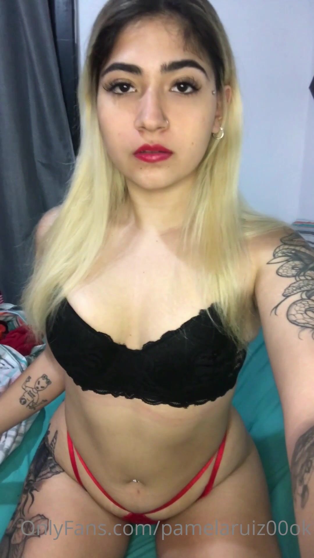 Pamelita00ok se viene contenido con mi nuevo juguetito onlyfans xxx videos.