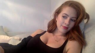 Scarlettshoward cam porn stream started at 02 18 2019 06 59 pm