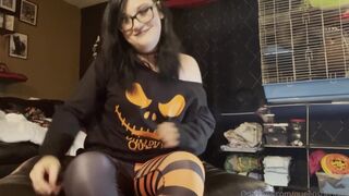 Queensheridan knock knock guess who it is me again your bully from highschool here to harass your pat onlyfans xxx videos