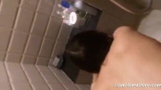 Amateur girl taking the shower while boyfriend is filmi
