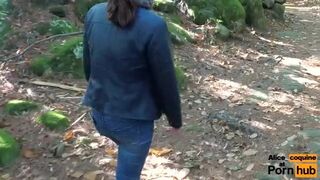 Alice Coquine - 4K-Tittyfuck Standing up in the Forest,