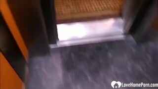 Teen couple start to fuck in the elevator and continue