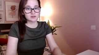 Cute teen solo masturbation with her fingers and dildo