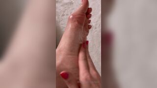 Playfulsolesfree oily onlyfans leaked video