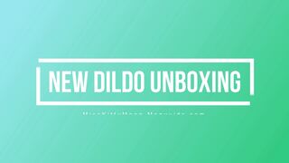 Kitty moon new dildo unboxing xxx video