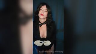 Jravensong enjoy the sassy 2 minute video i rip my fishnets open and unlock for an insanely hot and xxx onlyfans porn video