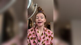 Cutegiraffe here s a video of me doing my makeup i tried to make it for insta but i forgot they c xxx onlyfans porn video