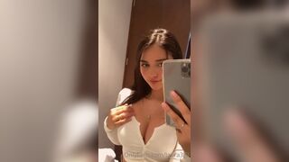 Laura3_3 webcam online