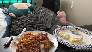 Eevee bee just ate a huge chicken wing meal in 10 min should i do more of these xxx onlyfans porn video