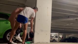 German teen sucks the guy in the parking lot