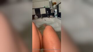 Britishgoddessxx Toe sucking in the tub xxx onlyfans porn video