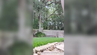 Nyxi_leon Puppy Playing in the yard xxx onlyfans porn video