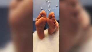 Alescoulier I looooove foot massages. Donât you xxx onlyfans porn video