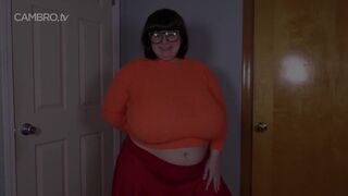 Sarah rae - Velma Finds A Dildo