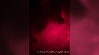 Elayna love boobies & bubbles under the red light roooooxanne you don t have to put on that red xxx onlyfans porn video