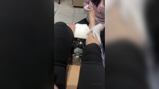 Luxuriouslexi min getting pedicure good boys get see what color chose footfeti onlyfans porn videos xxx
