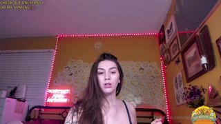 Daydreamur Gurl Here Is A Lovely Sexy Dancing We Did On Stream The Other Day xxx onlyfans porn video