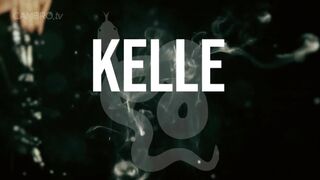 Kelle martina - cleavage makes you crazy cambrotv