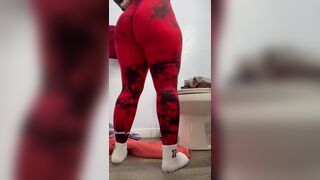 Queen_egirl27 big booty red leggings cambros porn