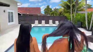 Valerie Kay w/ Rose Monroe Latinas Big Ass Threesome porn video