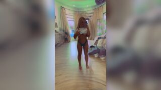Paige Vanzant Nude Boobs Mirror Onlyfans VideoLeaked