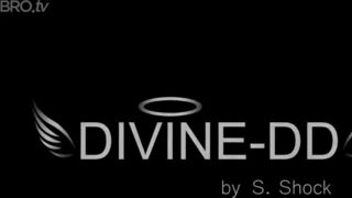 Divine-DD fuck Stassi Rossi