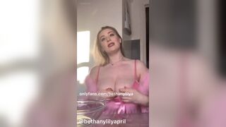 Bethanylilya - bethanylilya super sexy cake batter video in my pink underwear
