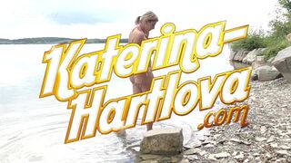 Katerina Hartlova - Pink Bikini And Masturbate On Beach Lake
