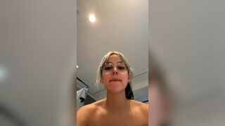 Vitacelestine Full Nude Shower Webcam