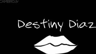 Destinydiaz - behindthescenes taking snaps for elite