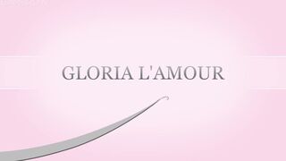 Gloria Lamour - playing with my big chocolate tits