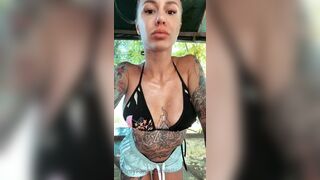 Ellijohannaa giving a lil strip tease show to neighbors then apparently its all about my ass today xxx onlyfans porn videos