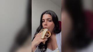 Elfisabella i like to have a delicious banana for a snack_ xxx onlyfans porn videos