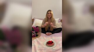 Dianacane1 here you have the expected video of the cake i want you to suck my feet until they are sh xxx onlyfans porn videos