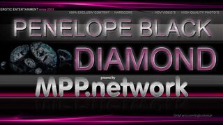 Penelopeblackdiamond penelope black diamond aka bigbustystar fucks her holes w/ glassdildo onlyfans porn video xxx