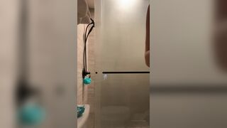 Kslibrarygirl teasing u in the shower until u can t take it anymore xxx onlyfans porn videos