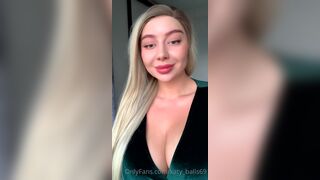 Curvy_model_kate hey, i know it's thanksgiving in the us, so i think i'd like to congratulate my fans from xxx onlyfans porn videos