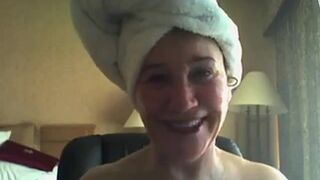 Cobrabite - Big-Breasted Mature Webcam Solo