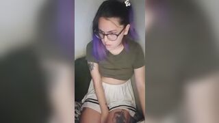 Nicole Belle My baby girl cums on my leg porn videos